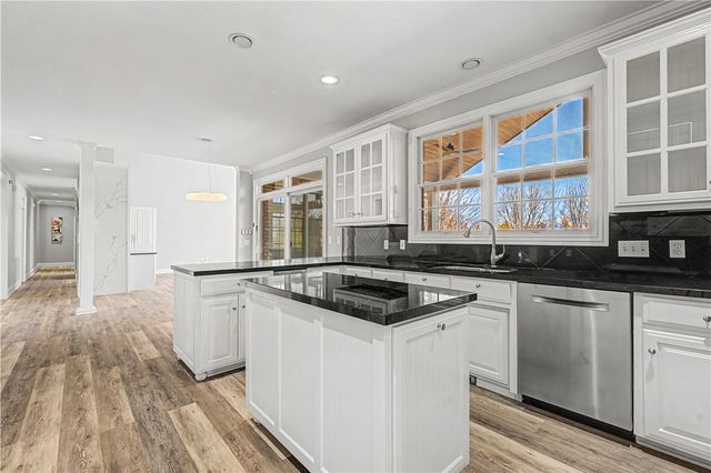 6272 Wells Circle, Springdale, AR 72762