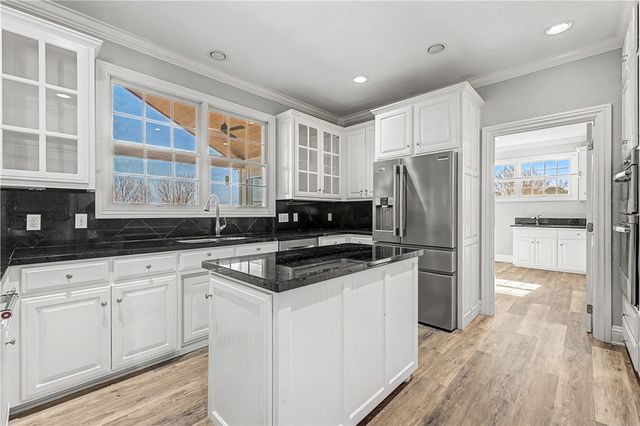 6272 Wells Circle, Springdale, AR 72762