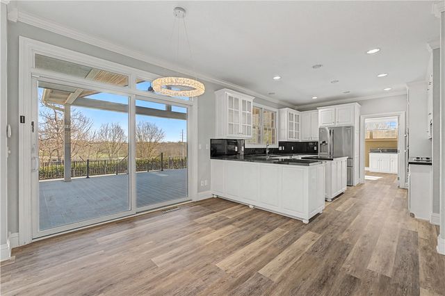 6272 Wells Circle, Springdale, AR 72762