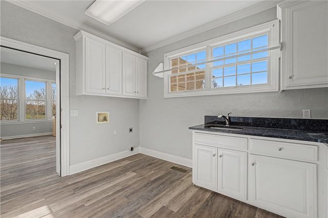 6272 Wells Circle, Springdale, AR 72762