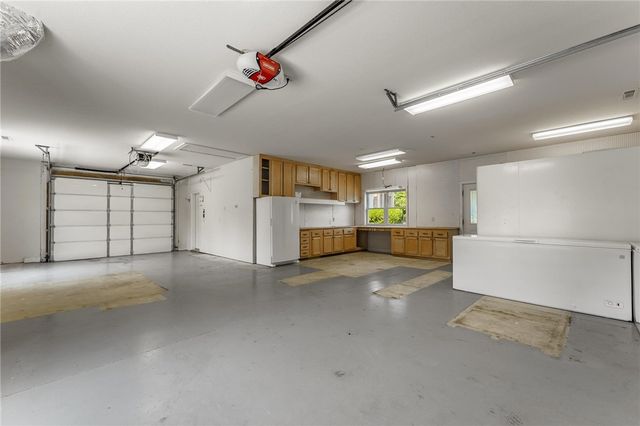 6272 Wells Circle, Springdale, AR 72762