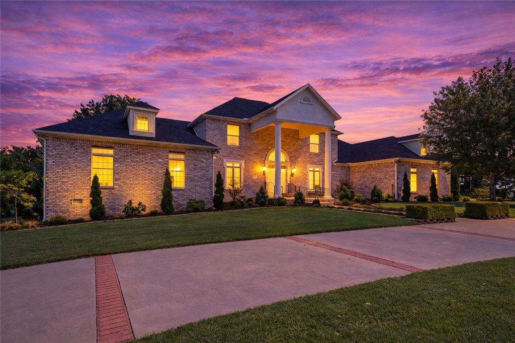 6272 Wells Circle, Springdale, AR 72762