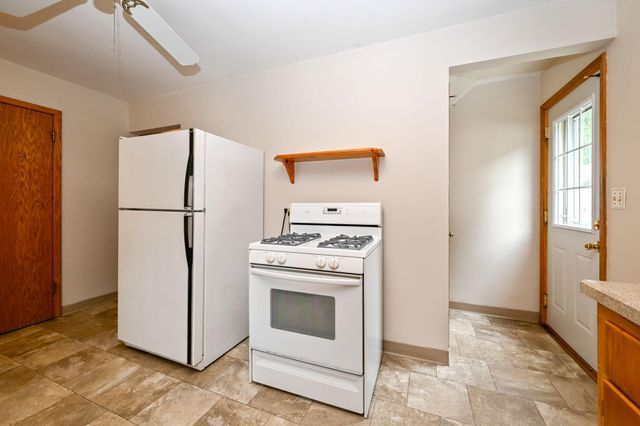 212 14th Avenue S, South Saint Paul, MN 55075