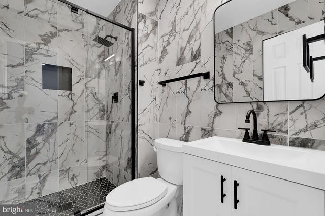 10607 WAYRIDGE DR, Montgomery Village, MD 20886