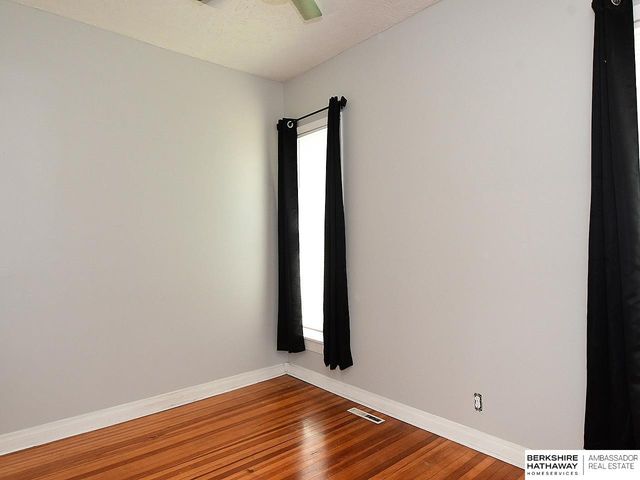 1625 S 24th Street, Lincoln, NE 68502
