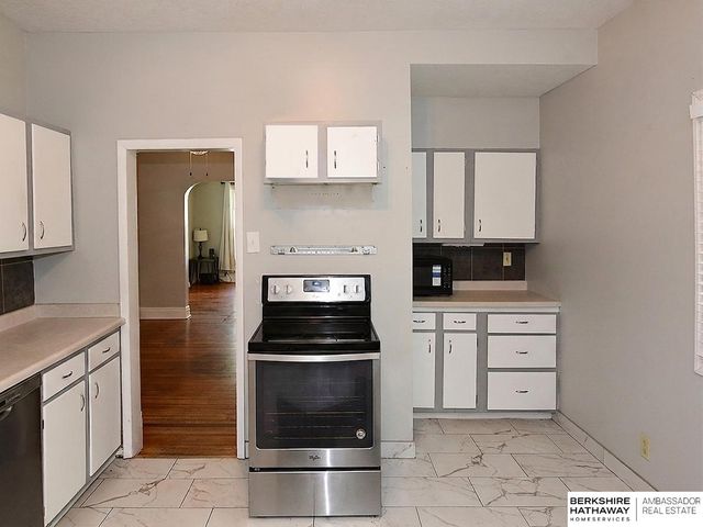 1625 S 24th Street, Lincoln, NE 68502