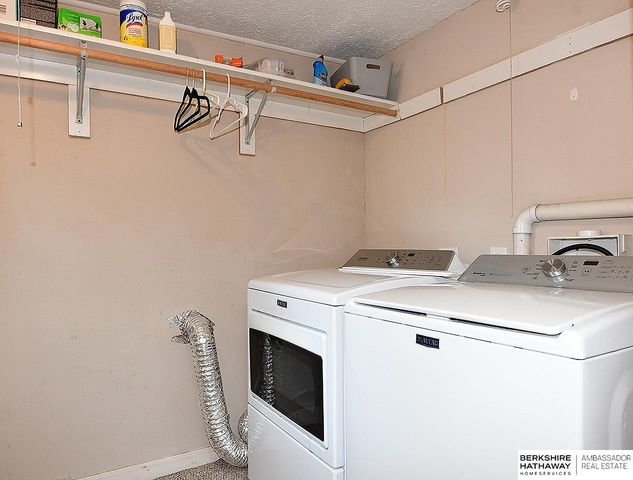 1625 S 24th Street, Lincoln, NE 68502