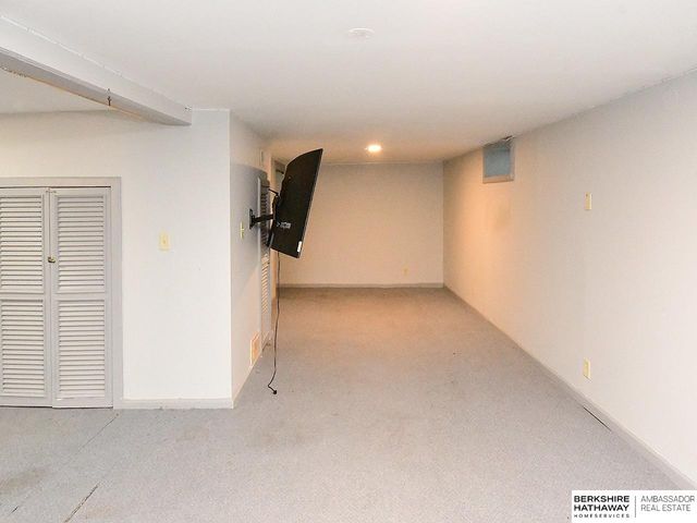1625 S 24th Street, Lincoln, NE 68502