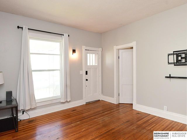 1625 S 24th Street, Lincoln, NE 68502