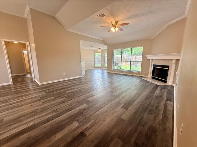 1719 Cantrell Boulevard, Conroe, TX 77301