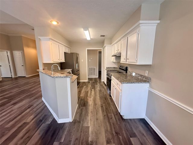 1719 Cantrell Boulevard, Conroe, TX 77301