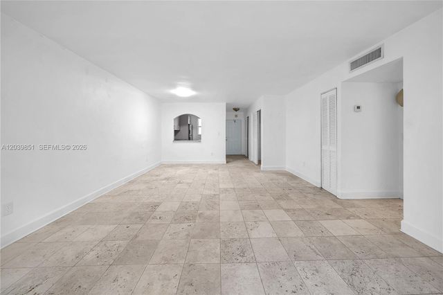 8650 SW 67th Ave 1010, Pinecrest, FL 33156