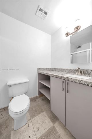 8650 SW 67th Ave 1010, Pinecrest, FL 33156