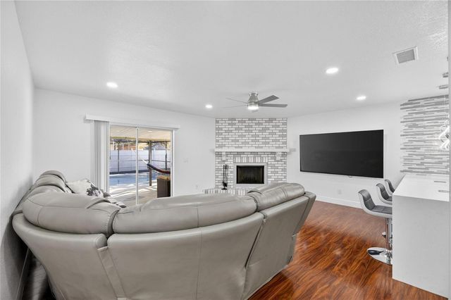 4016 ORANGEFIELD PLACE, Valrico, FL 33596