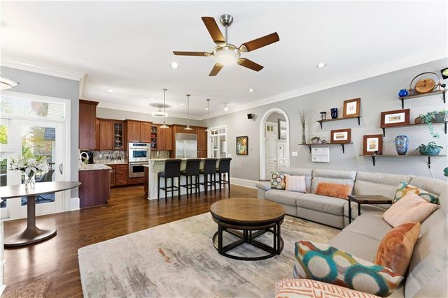 574 EAST NE Avenue, Atlanta, GA 30312