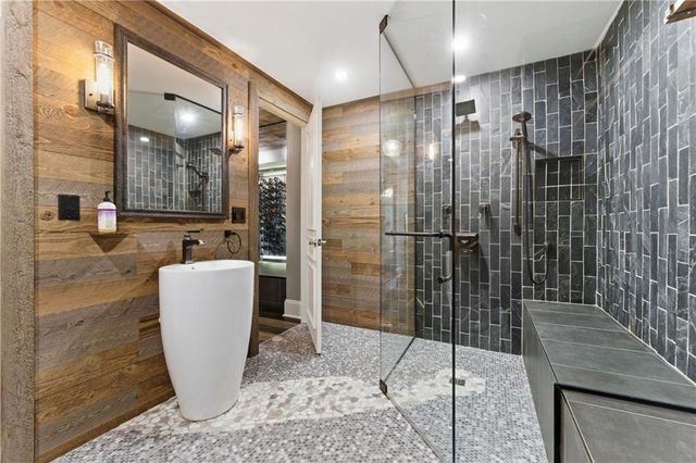 574 EAST NE Avenue, Atlanta, GA 30312