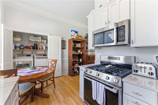 574 EAST NE Avenue, Atlanta, GA 30312