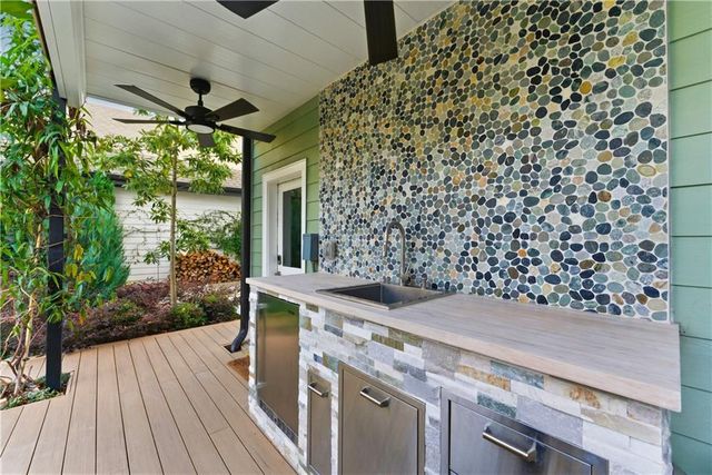 574 EAST NE Avenue, Atlanta, GA 30312