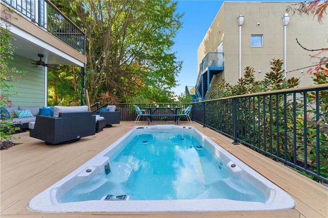 574 EAST NE Avenue, Atlanta, GA 30312