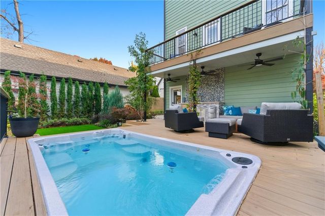 574 EAST NE Avenue, Atlanta, GA 30312