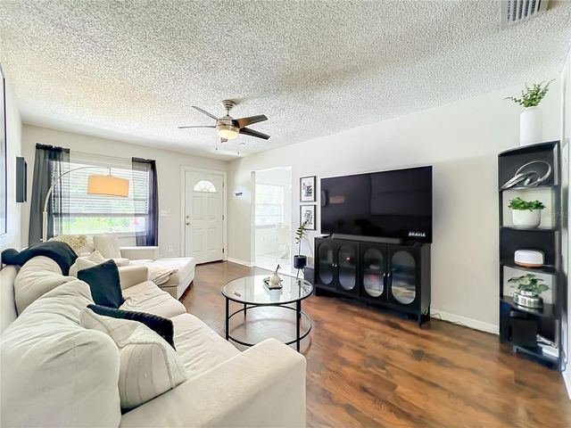 421 E BAY AVENUE, Longwood, FL 32750