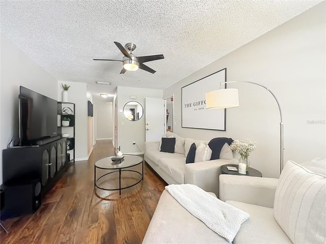 421 E BAY AVENUE, Longwood, FL 32750
