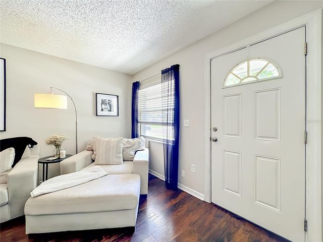 421 E BAY AVENUE, Longwood, FL 32750