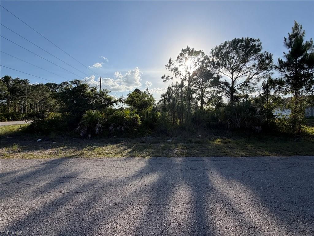 400 W 17th ST, LEHIGH ACRES, FL 33972 — photo 2