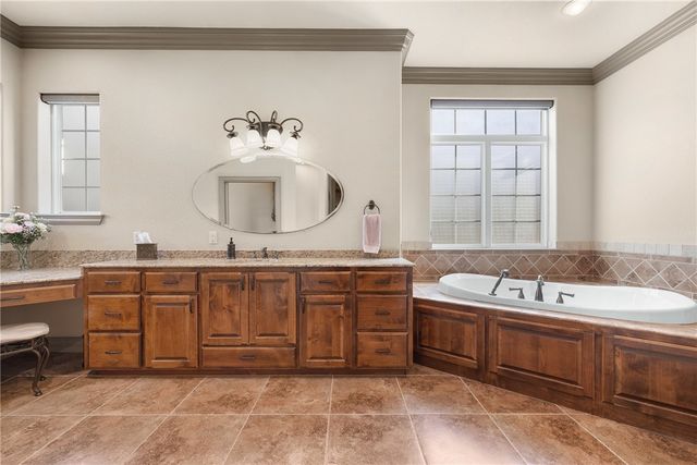 9280 Meadow Creek Drive, Chappell Hill, TX 77426