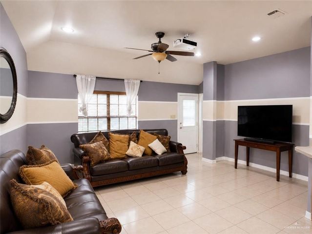 2903 N 44th Lane, Mcallen, TX 78501