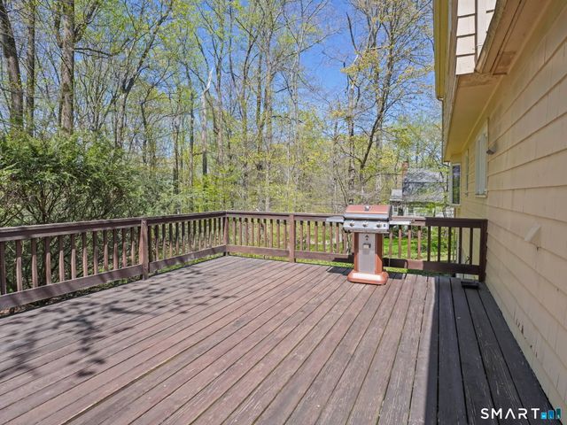 5279 Madison Avenue, Trumbull, CT 06611