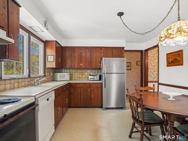 5279 Madison Avenue, Trumbull, CT 06611