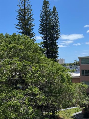 200 NE 12th Ave 7E, Hallandale Beach, FL 33009