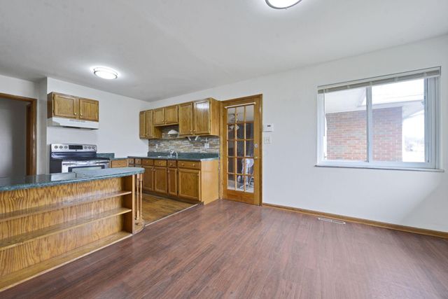 860 Basswood Road, Columbus, OH 43207