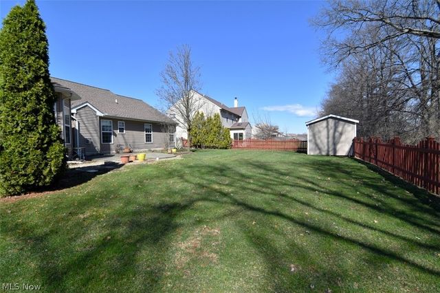 8337 Burlington Drive, North Ridgeville, OH 44039