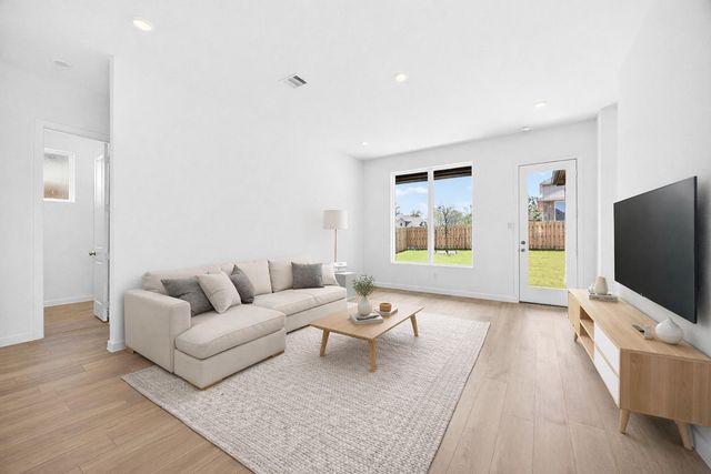 2231 Vargas Street, Montgomery, TX 77316