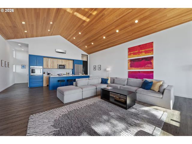 1170 Thirteenth, Port Orford, OR 97465