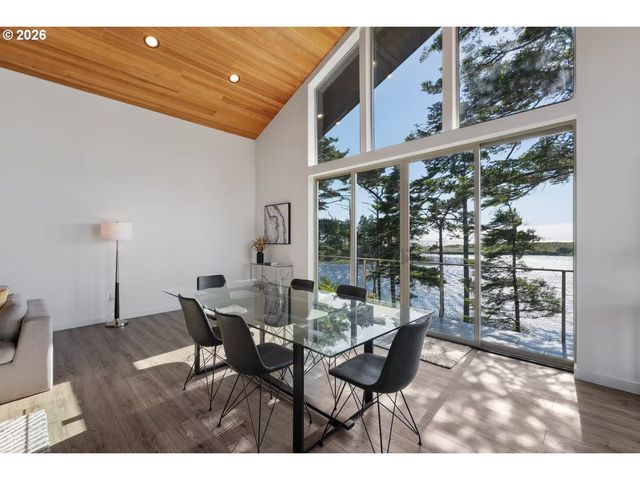 1170 Thirteenth, Port Orford, OR 97465