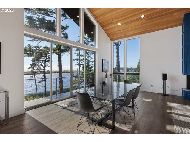 1170 Thirteenth, Port Orford, OR 97465