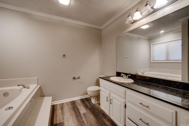 297 Southwick Cove, Conway, AR 72034