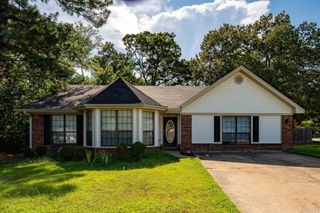 297 Southwick Cove, Conway, AR 72034