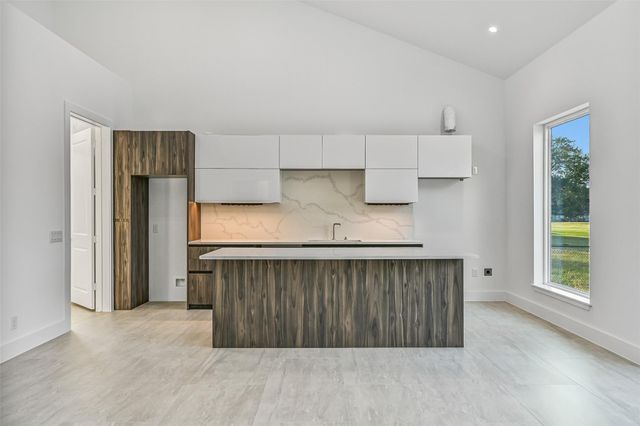 7627 Scott Avenue, Manvel, TX 77578