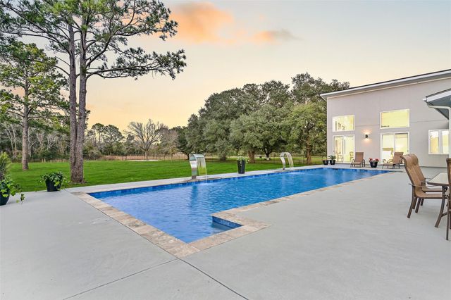 7627 Scott Avenue, Manvel, TX 77578