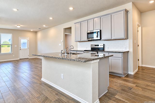 3347 Rancho Grande, San Antonio, TX 78224