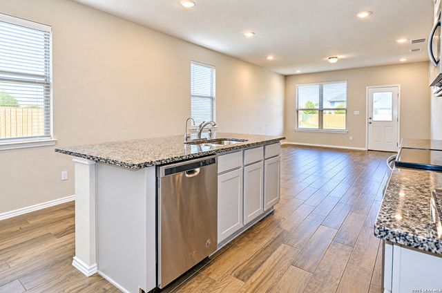 3347 Rancho Grande, San Antonio, TX 78224