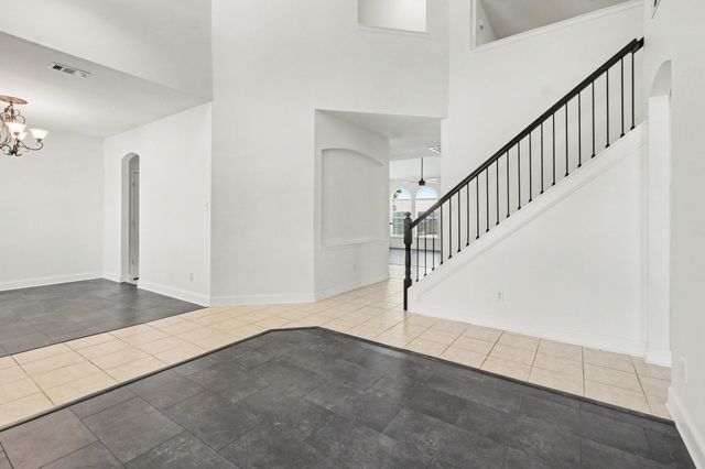 5645 Norris Drive, The Colony, TX 75056