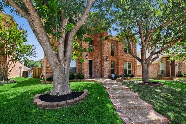 5645 Norris Drive, The Colony, TX 75056