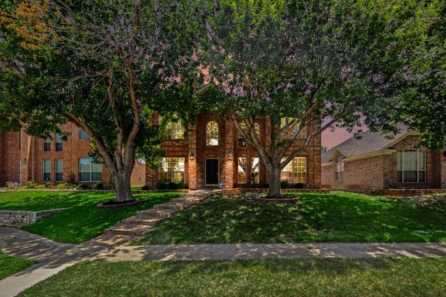 5645 Norris Drive, The Colony, TX 75056