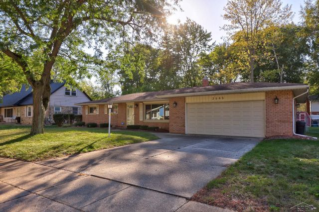 3565 E Diamondale Drive, Bridgeport Twp, MI 48601