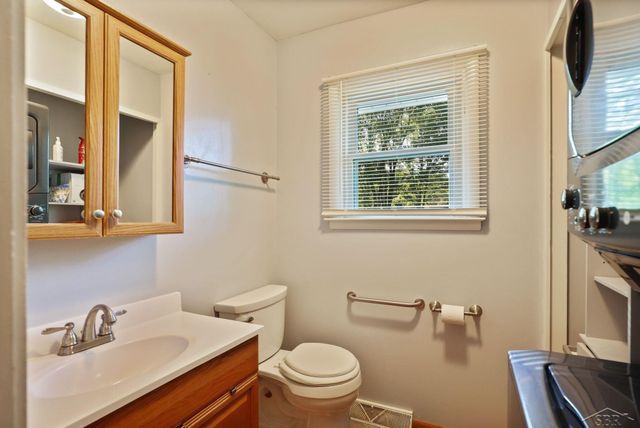 3565 E Diamondale Drive, Bridgeport Twp, MI 48601